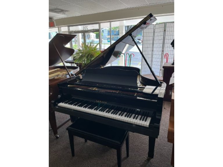 Pre-Owned Pianos - The Piano Company